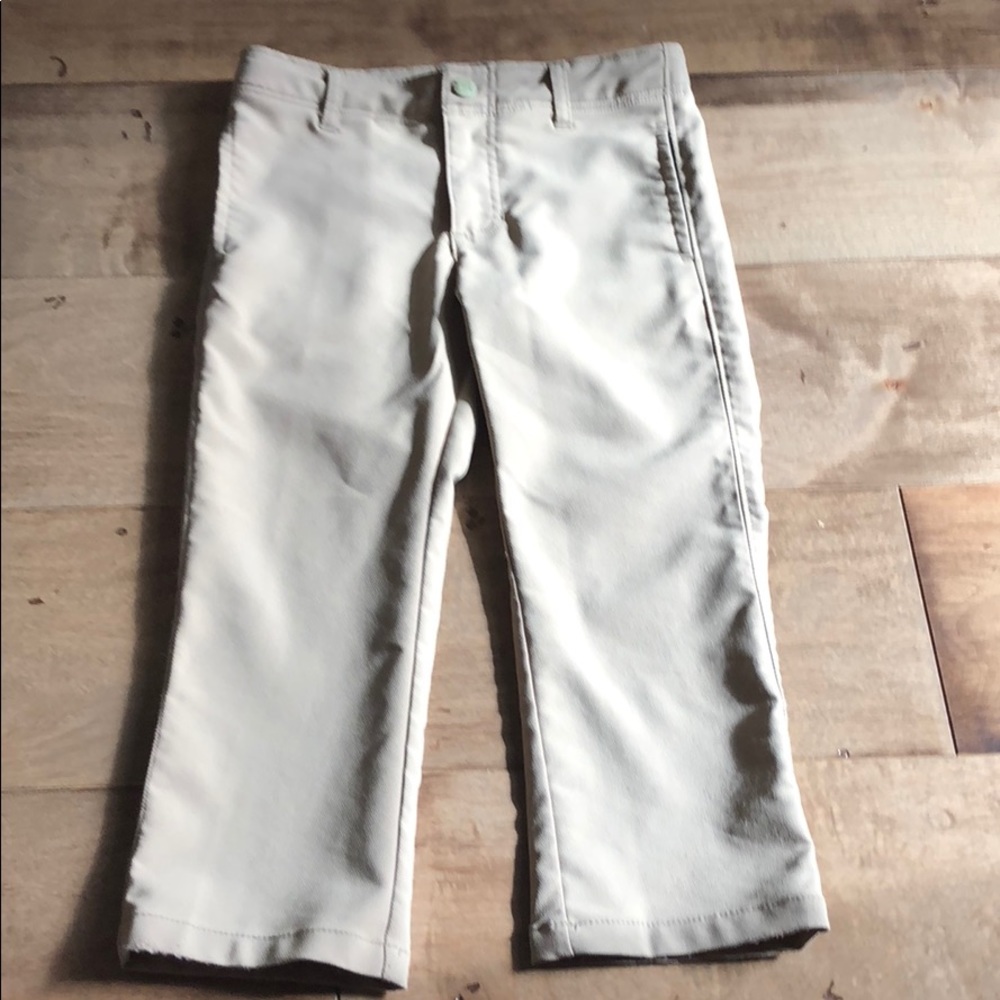 Under Armour 3 Toddler khaki golf dress pant.